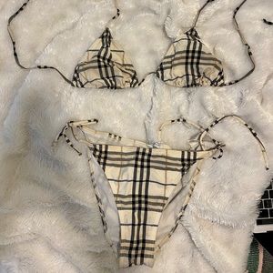 Burberry Bikini